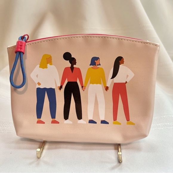 ipsy Handbags - 💄3/$12💄5/$15 ipsy Confidence Comes From Within Makeup Bag EUC